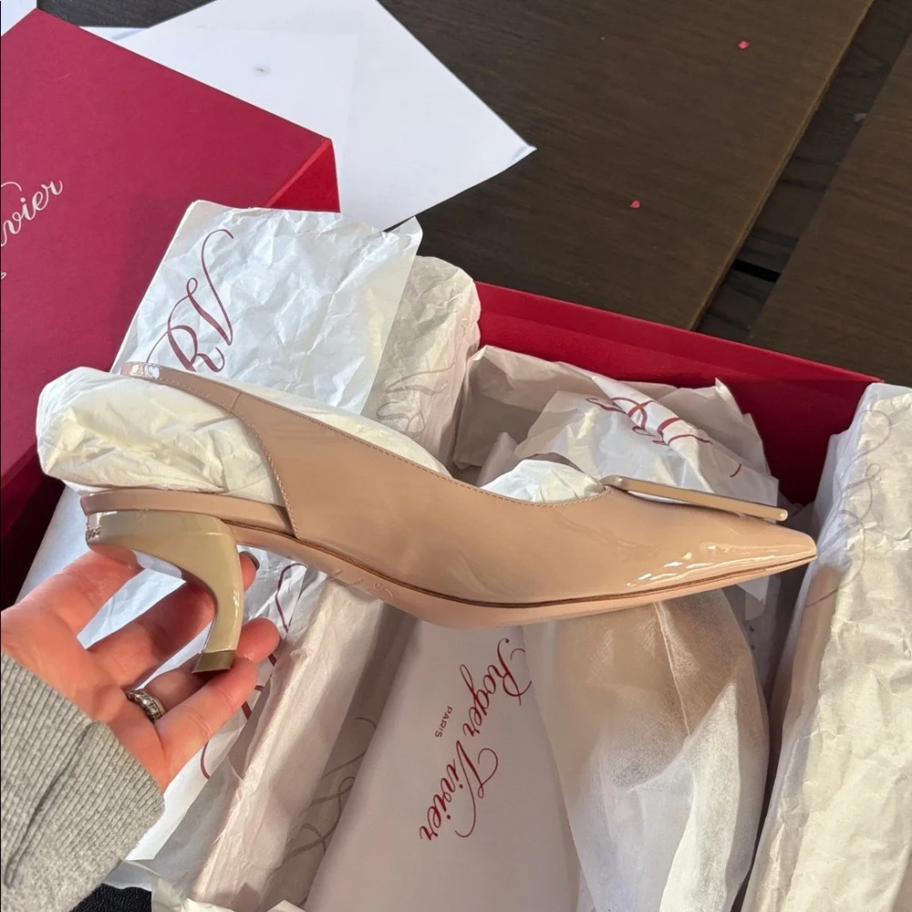 NWT Roger Vivier VIRGULE SLING BAK DEC 55 Shoes in Red Box sz37 - Picture 7 of 16